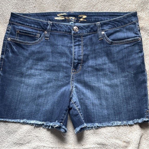 Seven7 Pants - Seven brand size 14 blue denim shorts.